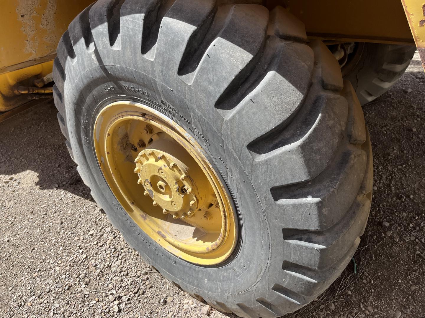 ./imagenes/INVOICE/2019/3272/GRUA GROVE RT-422 (31).JPG